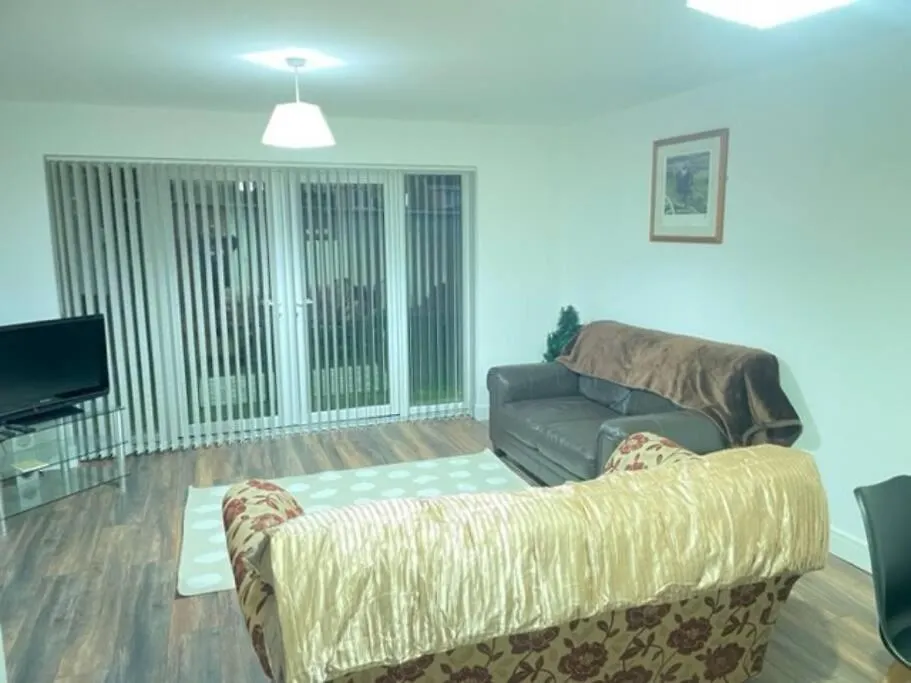 Immaculate House In Doncaster 2 빌라 펜션